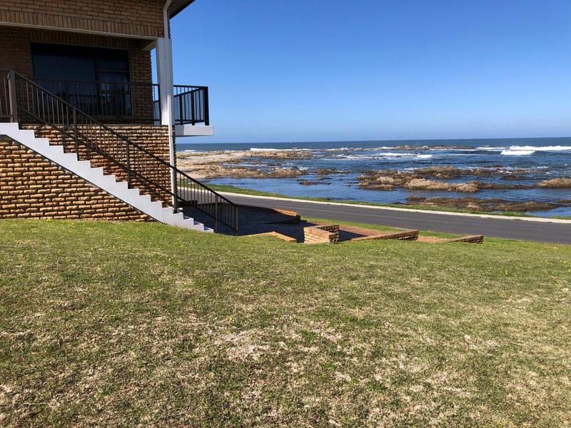 5 Bedroom Property for Sale in Franskraal Western Cape
